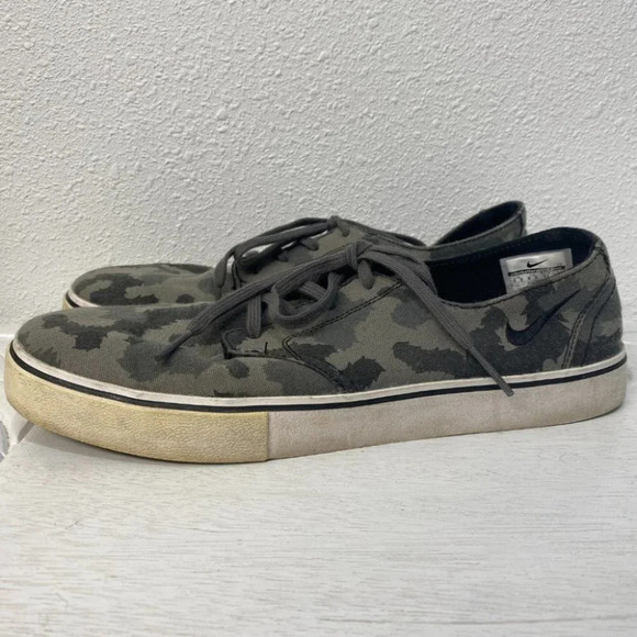 Rare Nike Zoom Janoski Canvas RM PRM Green Black Camo 603238-001 Men’s Size 9.5 - Picture 1 of 9